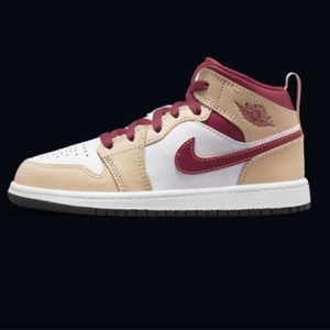 Jordan 1 Mid Kids' Shoes size 3Y